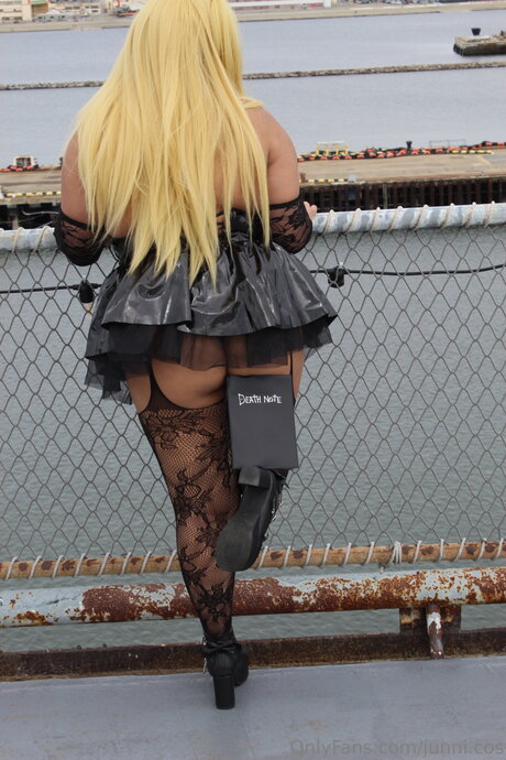 J Junni I ホットなモデル ギャラリー