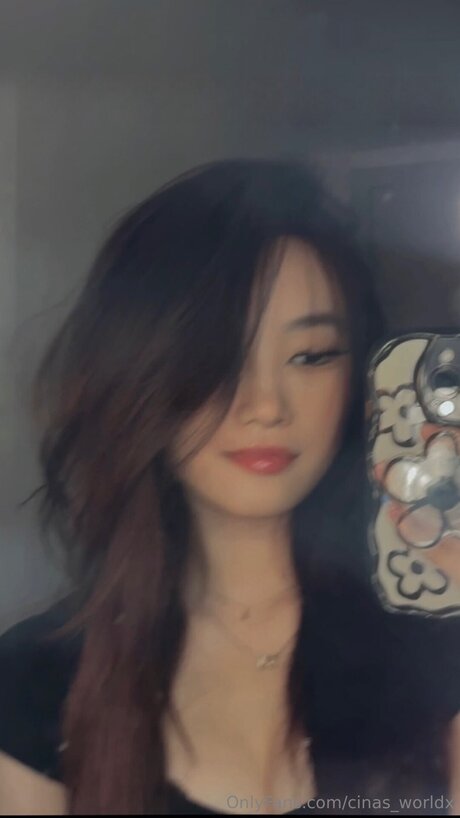 Cinas Worldx XXXモデル 画像