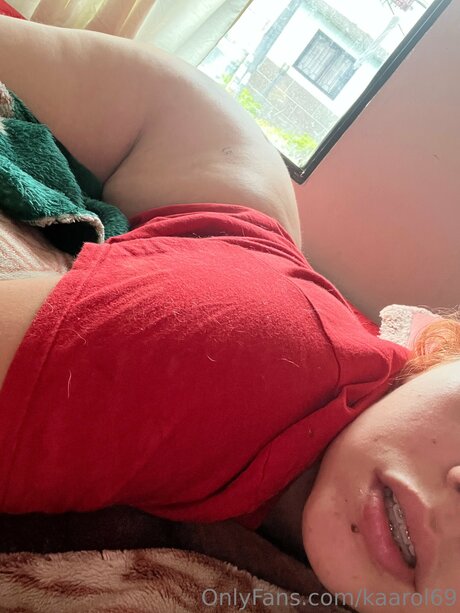 Kaarol69 女優 写真