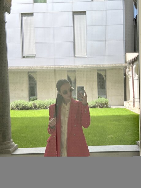 男性TikTokスターOnlyFans 無料セクシー 写真