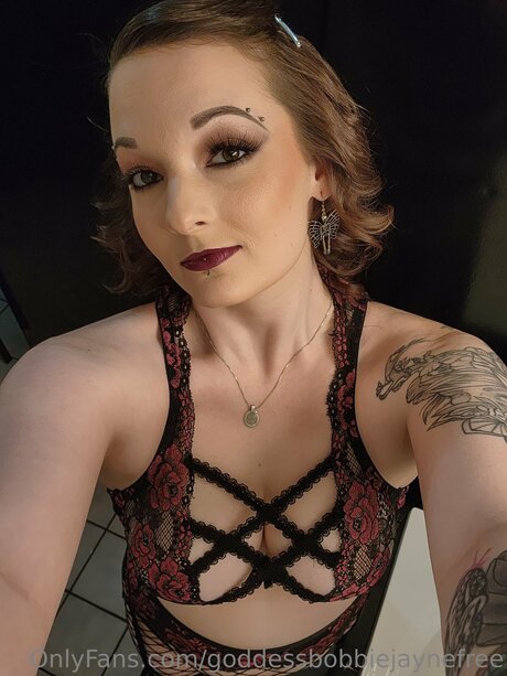 Bobbiejaynefree ポルノスター 裸 写真