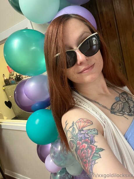 Xxgoldilocksxx かわいいポルノスター 画像