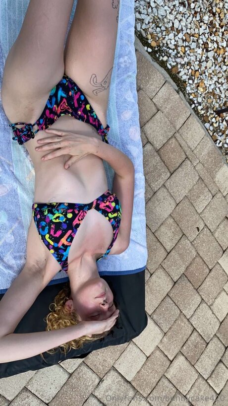 Bunnycake420 高品質モデル アーカイブ