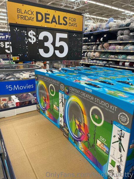 ゲイランジェリーOnlyFans ポルノ 写真