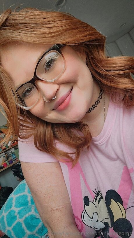 Stephanienlgeorge ポルノスター 美しい 写真