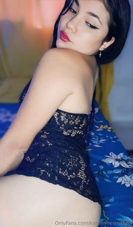 曲線美のランジェリーOnlyFans セクシーヌード 写真