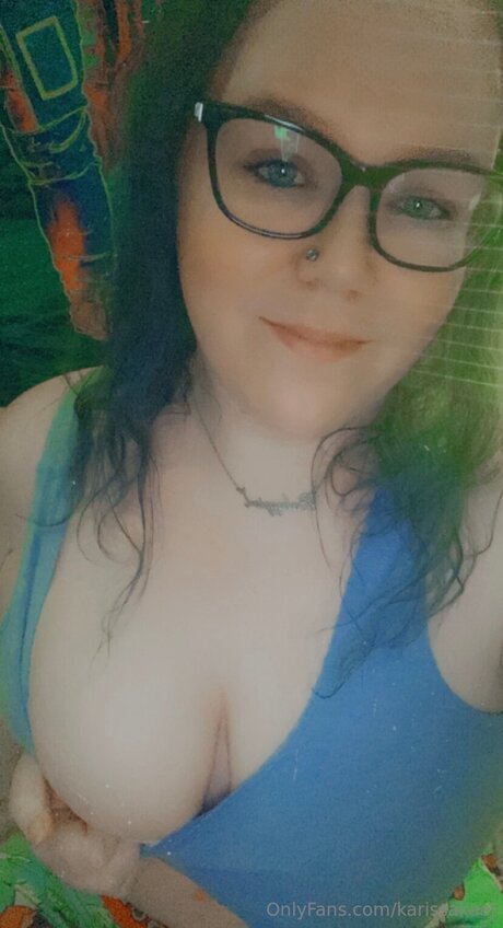 Karissakaej エロティックなポルノスター ギャラリー