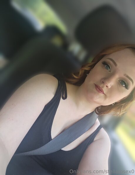 ハロウィン オンリーファン セクシーヌード 画像