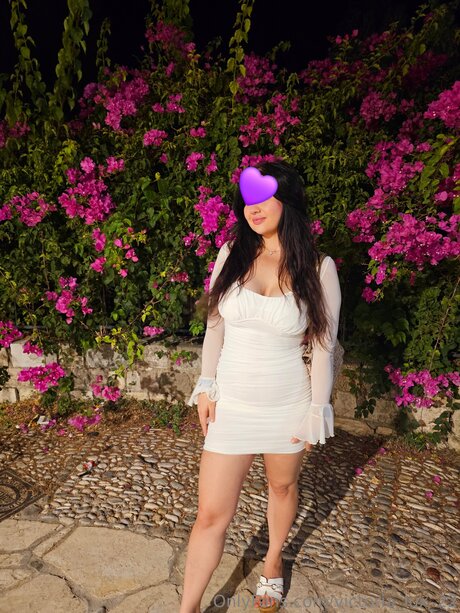 Victoria Lux 22 アートモデル 写真