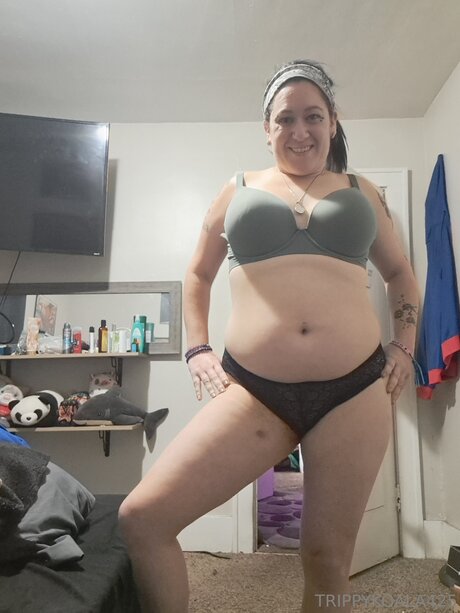 大きな黒い猫OnlyFans アダルト無料 画像