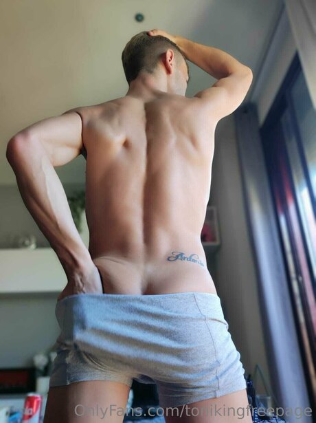 Tonikingfreepage ポルノスター セックス 画像