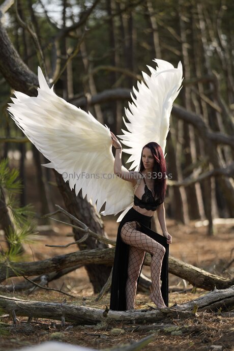 Lilithx3391s 美しいポルノスター 画像