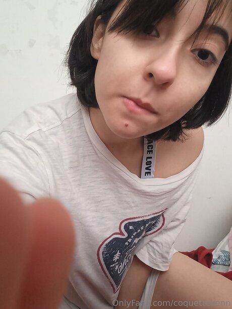 ハロウィン オンリーファン ヌード 写真