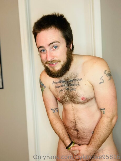 Dylandixon ヌードモデル 写真