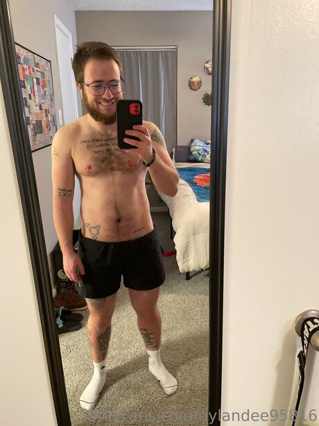 Dylandixon ポルノモデル ギャラリー