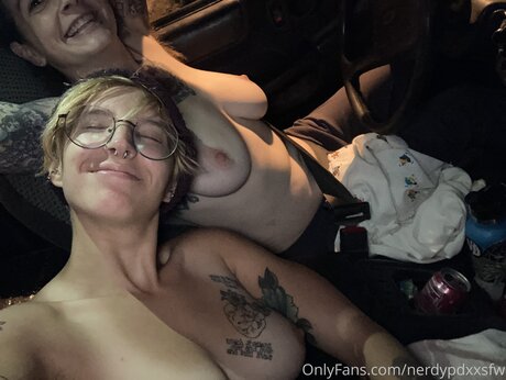 Filth Pig 限定スター 画像