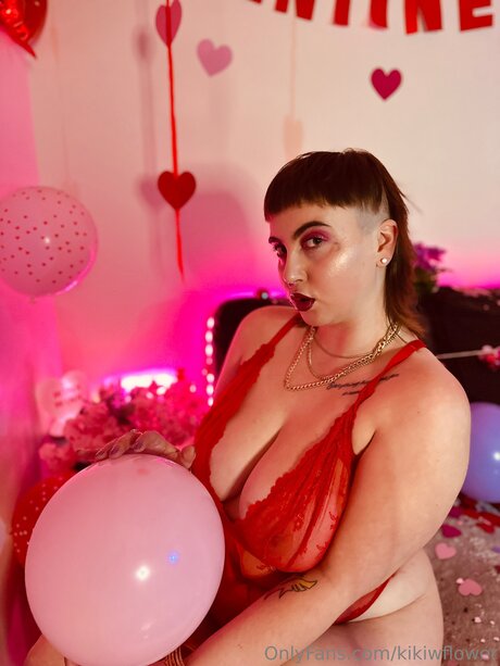 ゲイの乳首OnlyFans セクシー 画像