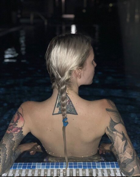 Sweet Ukr Baby ホットモデル 画像