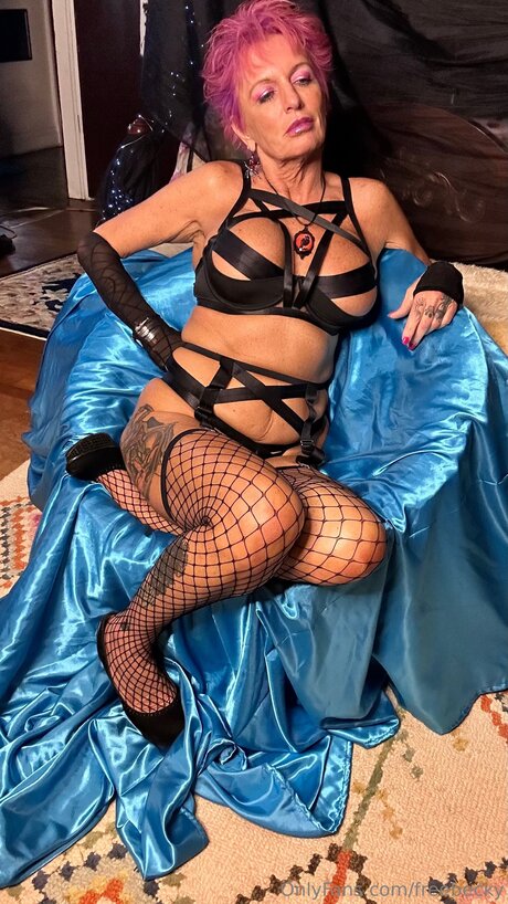 Freebecky アートポルノスター ギャラリー