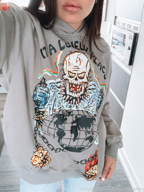 Stylemebrooklyn エロティックなスター 写真