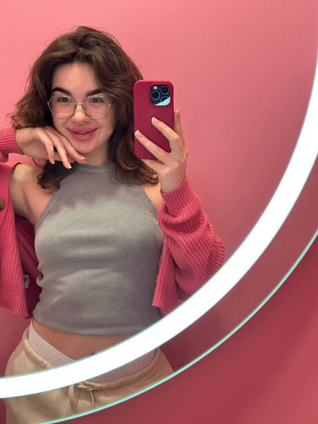 Baby Melanie かわいいスター ギャラリー