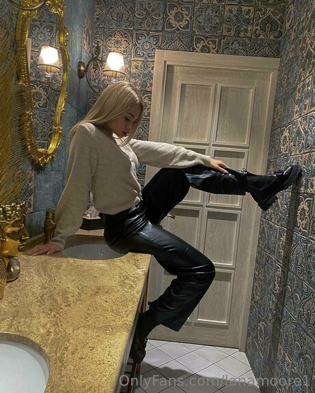 Lanamoore1 裸の女優 ギャラリー