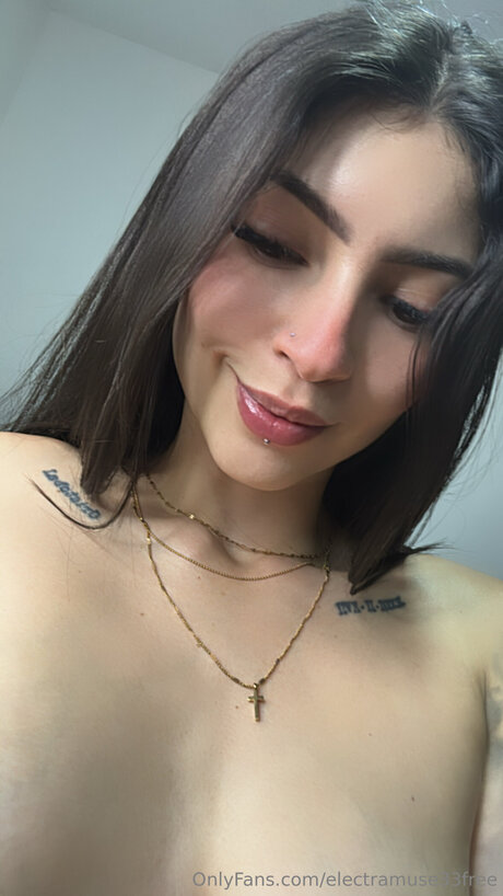 Electramuse33free アダルトスター 画像