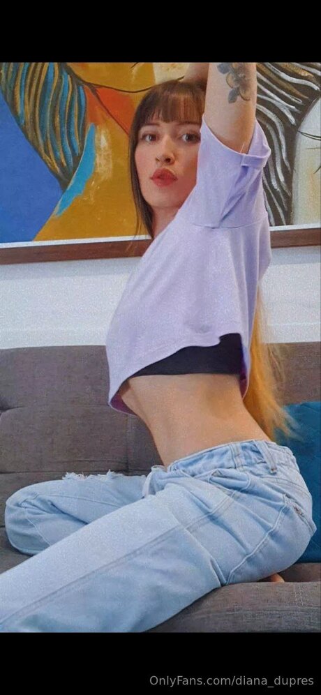 Diana Dupres ホットなモデル 写真