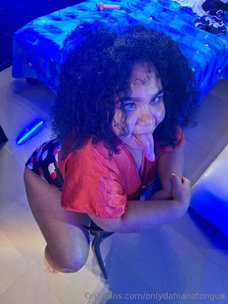 Onlydahianatongue 最高の女優 写真