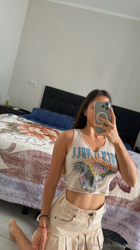 有名なファンのみ ヌード 画像