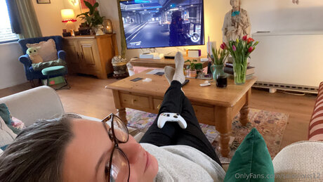 マイクロTバックOnlyFans 無料 写真