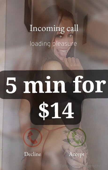 Sharonschneii ポルノモデル 写真