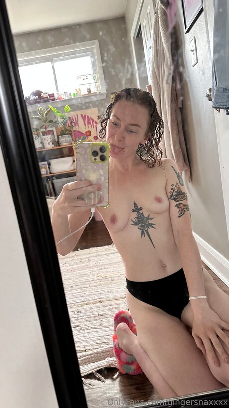 Gingersnaxxxx セックス女優 画像