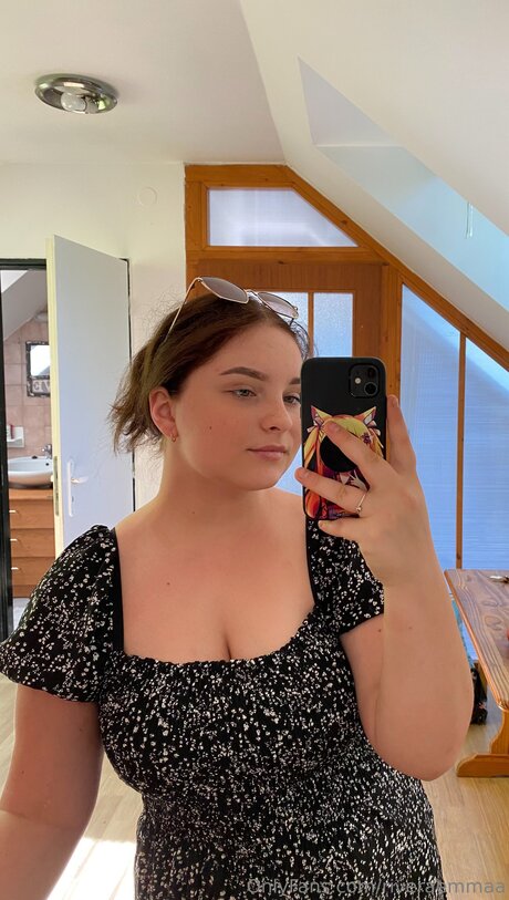 Riveraemmaa 美しいポルノスター 画像