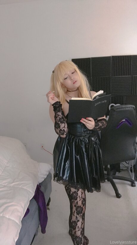 セクシーなドレスOnlyFans ヌード 写真