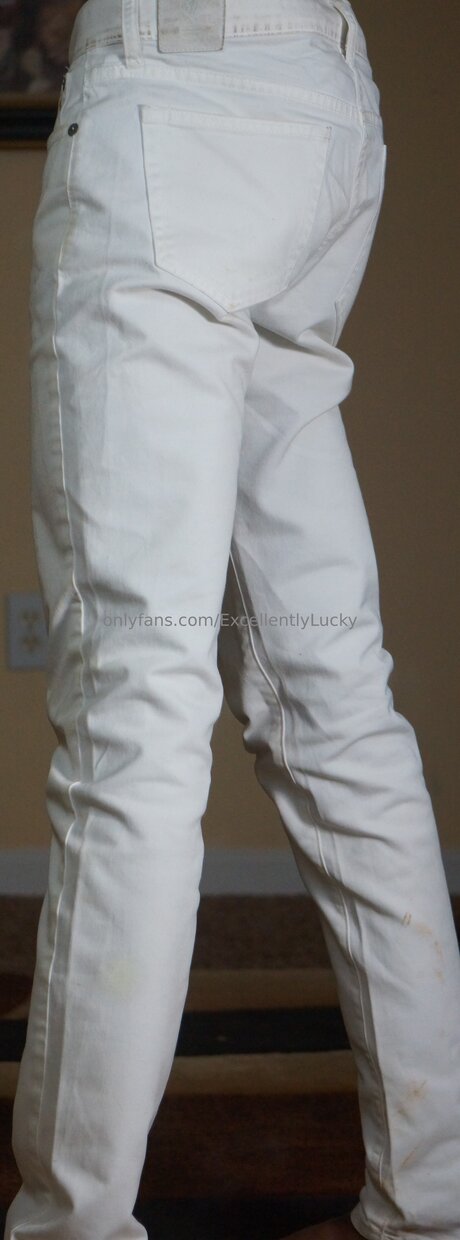 Excellentlylucky かわいいモデル 画像