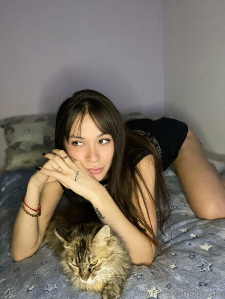 Chloepatrex セクシー女優 画像