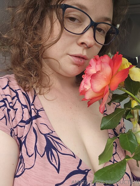 Amatasage ポルノスター セクシー 画像