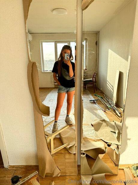 逆騎乗位 オンリーファンズ 無料裸 写真