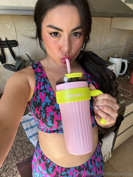 ブロンドのナチュラルOnlyFans 美しいxxx 写真