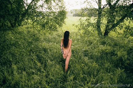 若い黒人女性オンリーファンズ セックス 画像