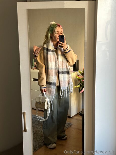 足フェチオンリーファンズ セクシー裸 ギャラリー