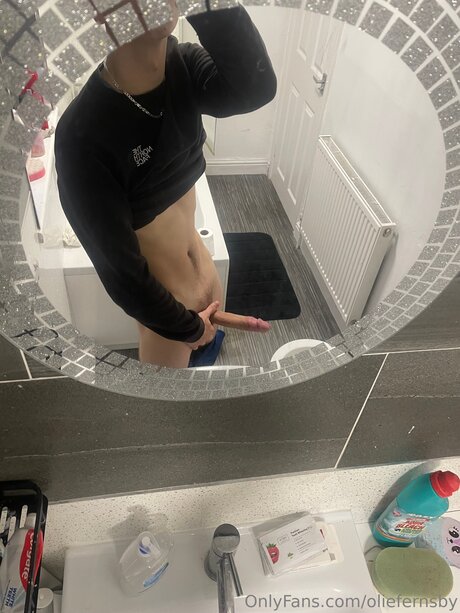 Oliefernsby ヌードモデル 写真