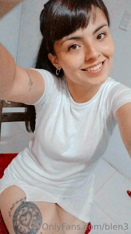 Blen3 かわいいポルノスター 画像