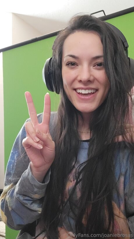 Joaniebrosas ホットモデル 画像