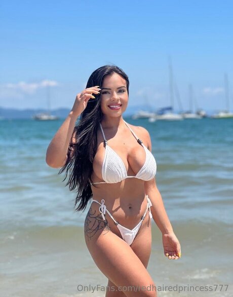 黒檀の手コキOnlyFans ポルノ ギャラリー