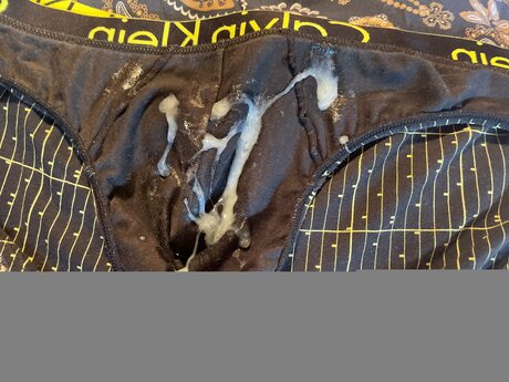 Legendarysukker エロティックなモデル 写真