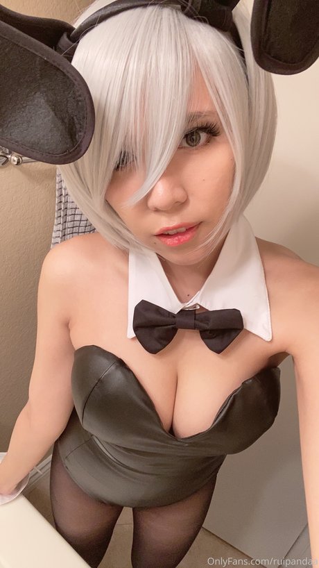 19歳のOnlyFans ポルノ ギャラリー