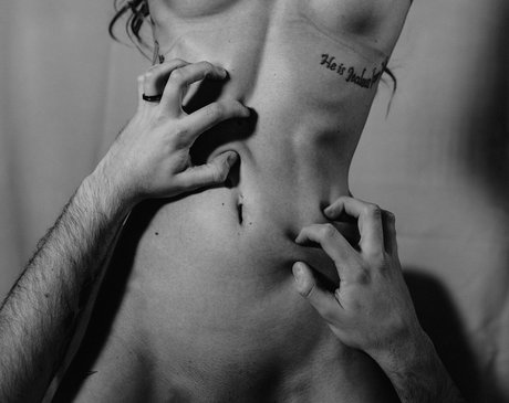 イギリスのプッシーOnlyFans 無料セックス 写真