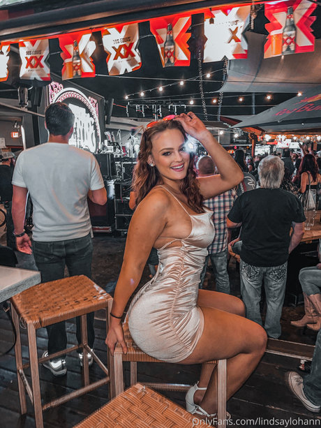 アジアの若者OnlyFans アート裸 画像